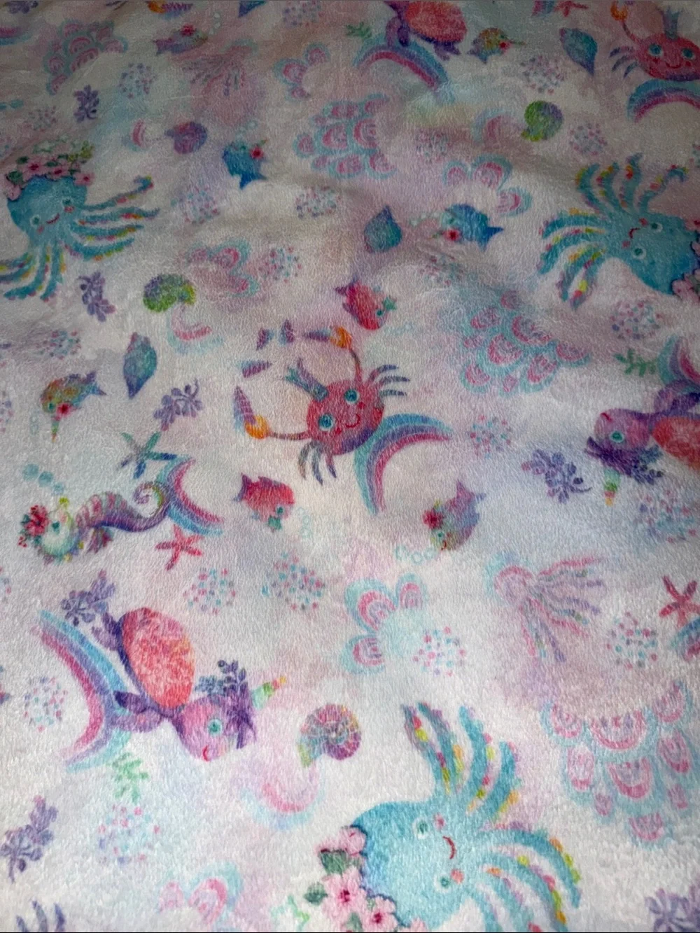 Pastel Sea Creatures Plush Throw Blanket - White & Multi